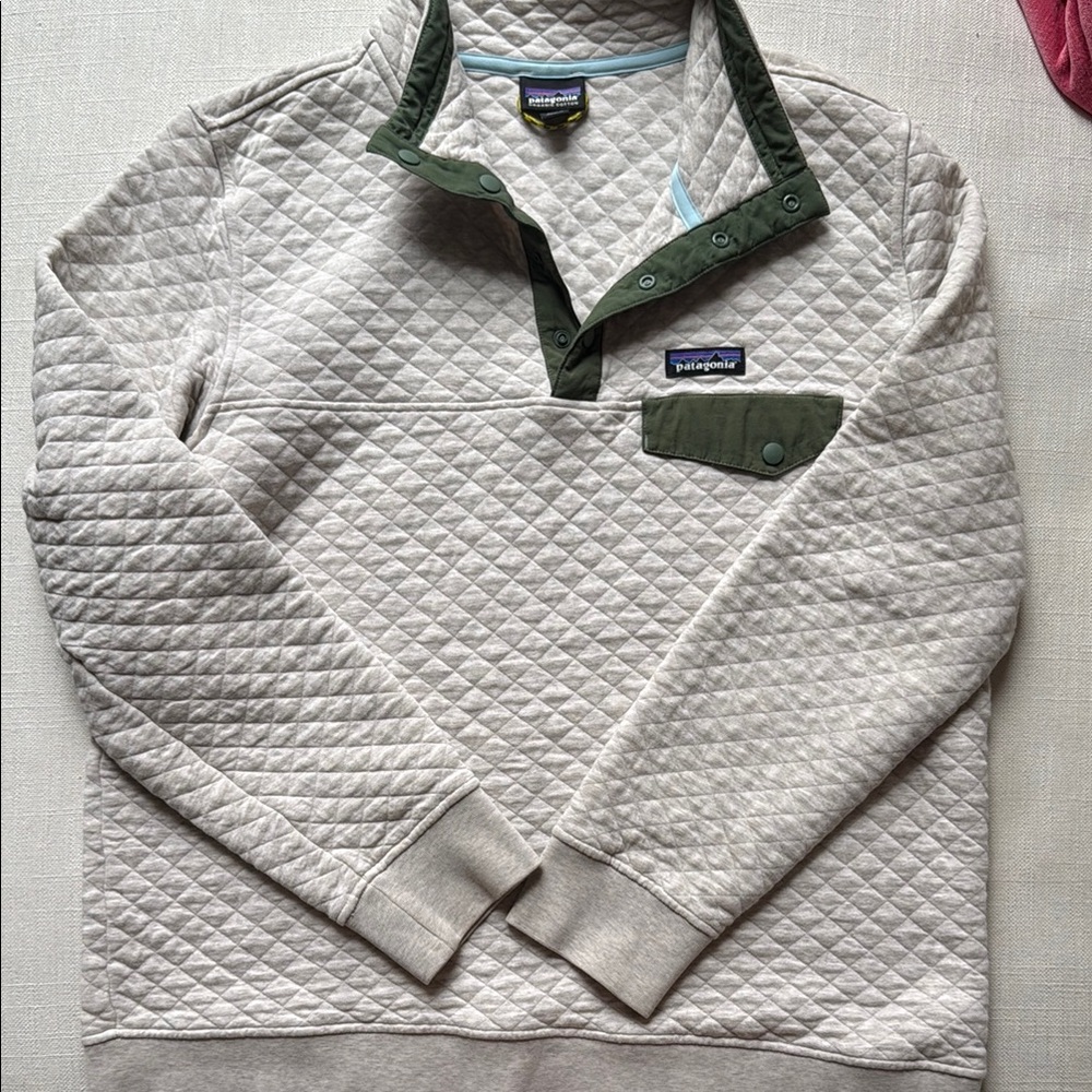 Patagonia Quilted Pullover - Picture 2 of 3